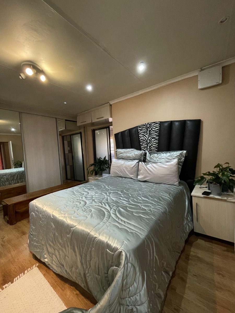 3 Bedroom Property for Sale in Mandela View Free State